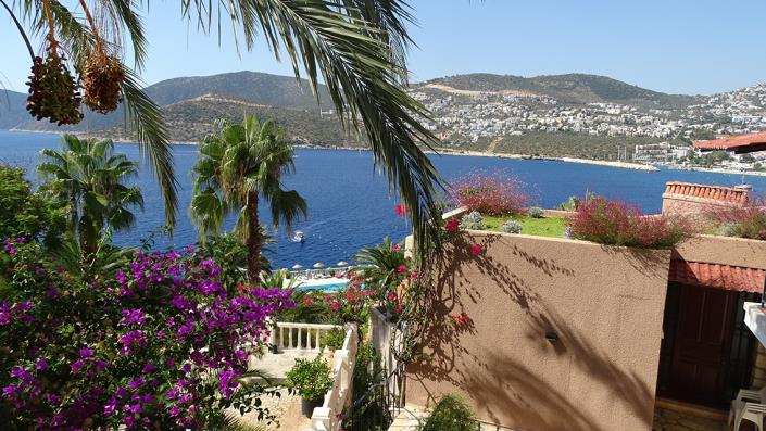 Image No.6-2 Bed Semi-Detached for sale