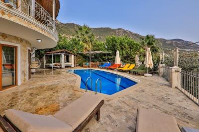 4c6396da-3de2-437d-a8b9-4cf14bcc845a