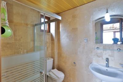 552e989a-3327-49e7-8143-1befc8f9fd1b