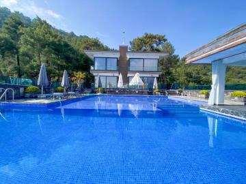 43ee4ec4-913f-44ec-ab98-a48de80722c4