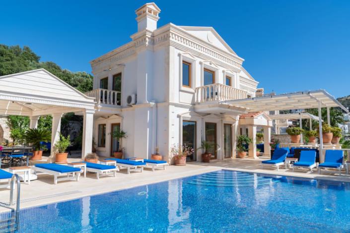 Image No.5-5 Bed Villa / Detached for sale