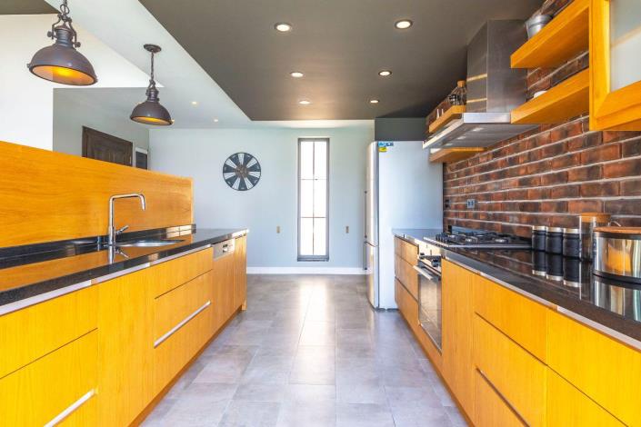 Image No.15-2 Bed Villa / Detached for sale