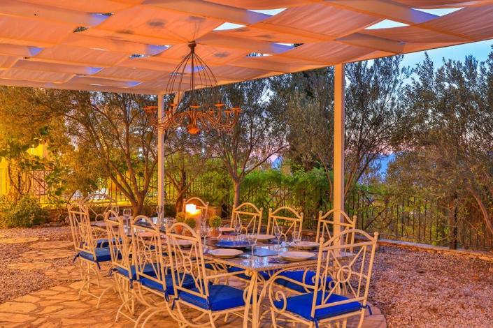 Image No.5-5 Bed Villa / Detached for sale