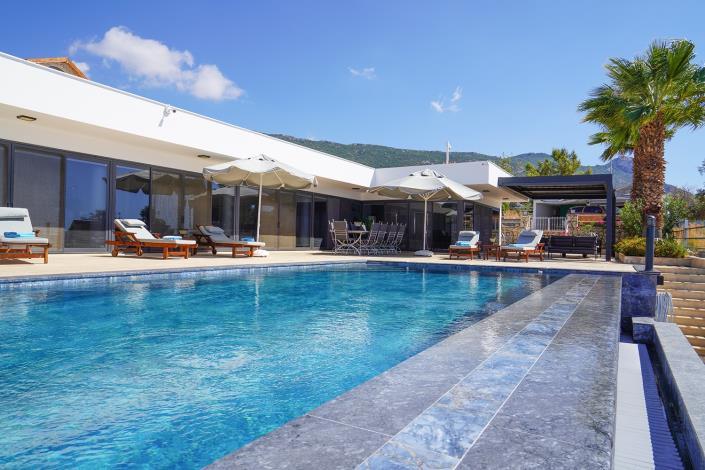 Image No.4-4 Bed Villa / Detached for sale