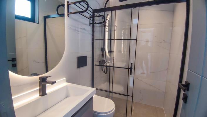 Image No.9-3 Bed Apartment for sale