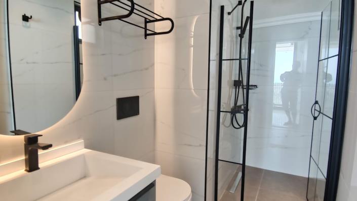 Image No.3-3 Bed Apartment for sale