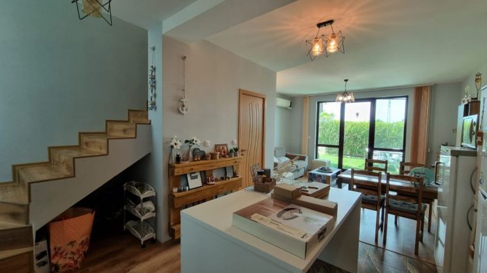 Image No.2-Propriété de 2 chambres à vendre à Kosharitsa