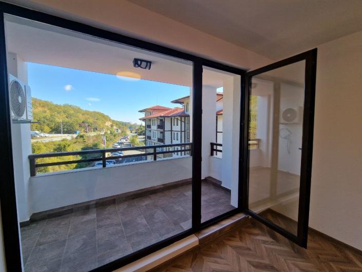 Image No.10-2 Bed Apartment for sale