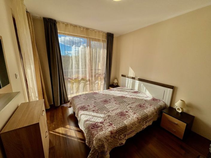 Image No.3-1 Bed Property for sale