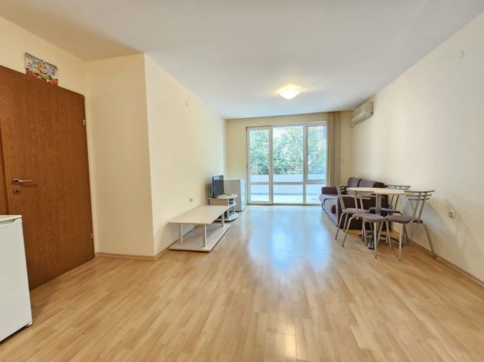 Image No.4-Propriété de 1 chambre à vendre à Elenite