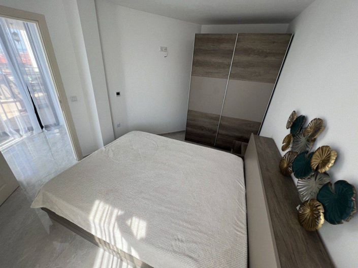 Image No.7-1 Bed Property for sale