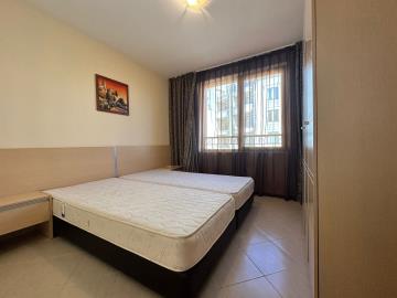 60c95a80-5fe0-42a6-b543-d4fe79927e3d