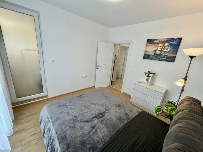 Image No.5-1 Bed Property for sale