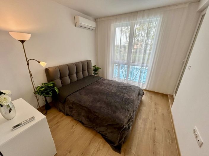 Image No.6-1 Bed Property for sale