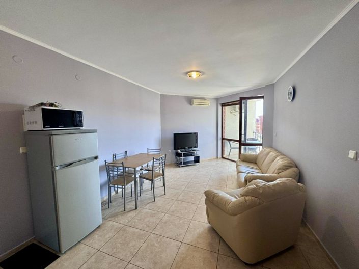 Image No.5-3 Bed Property for sale