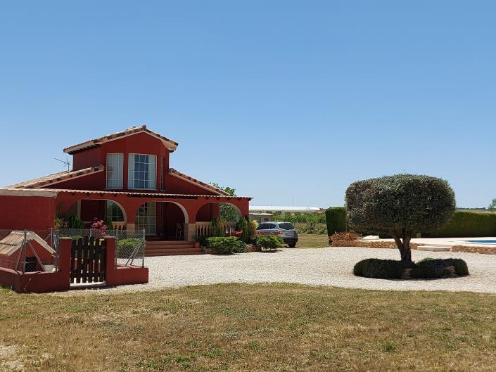 Image No.2-3 Bed Villa / Detached for sale