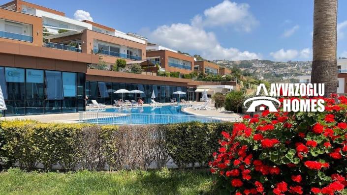 Image No.25-3 Bed Duplex for sale