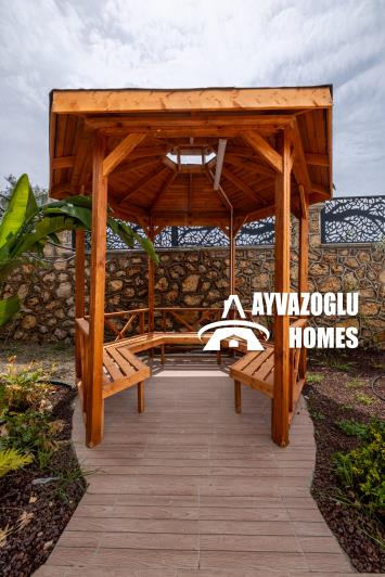 Image No.6-4 Bed Duplex for sale