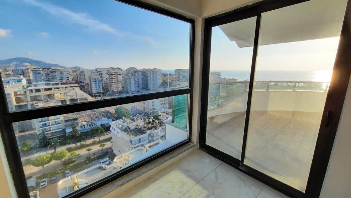 Image No.25-2 Bed Duplex for sale