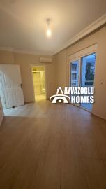 04bced3b-3438-4ff4-9062-cfbfc6488d61