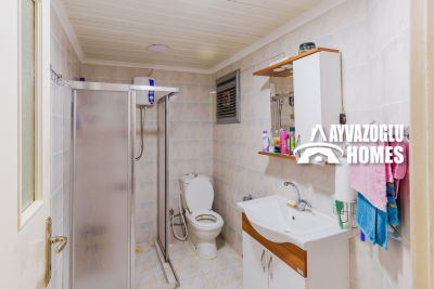 A7404128-HDR--------