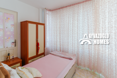 A7404137-HDR--------