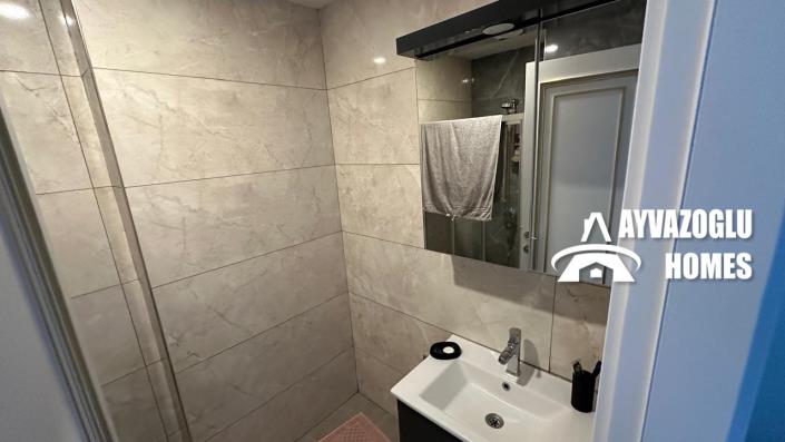 Image No.10-1 Bed Apartment for sale