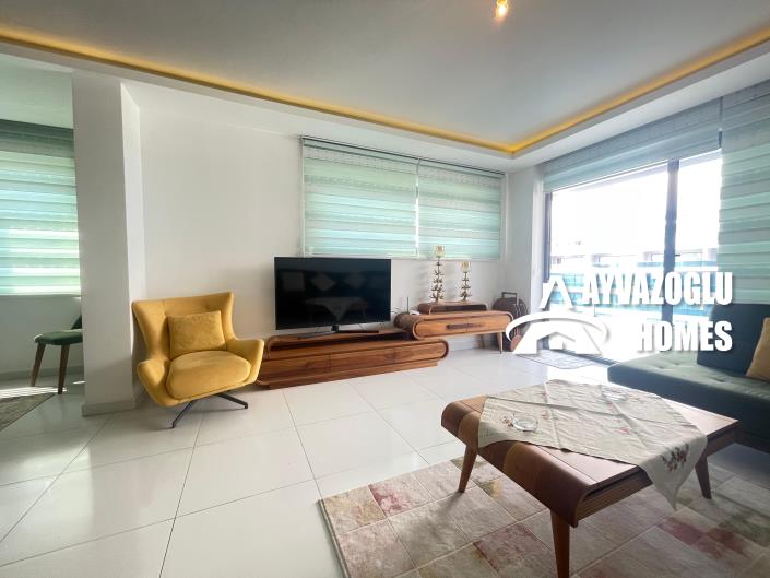 Image No.21-3 Bed Apartment for sale