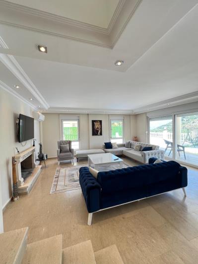 Image No.8-3 Bed Villa for sale