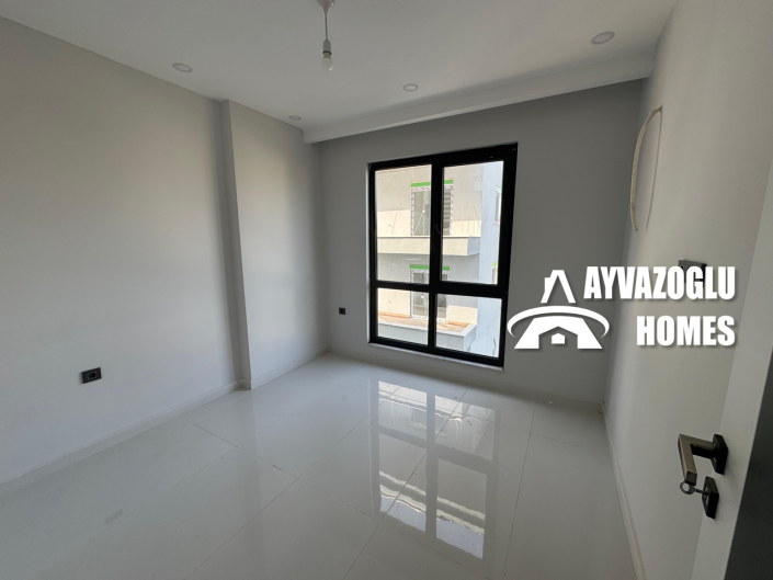 Image No.10-1 Bed Apartment for sale