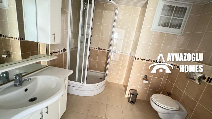 Image No.20-2 Bed Apartment for sale