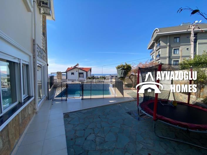 Image No.24-3 Bed Villa for sale