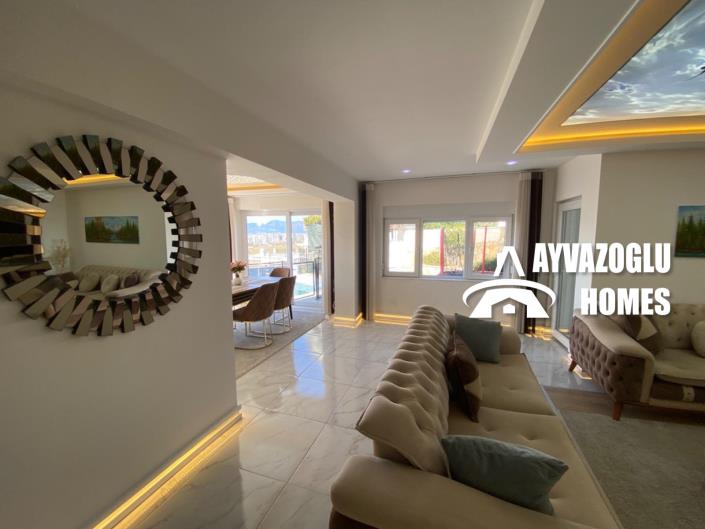 Image No.41-3 Bed Villa for sale