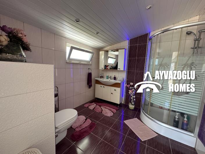 Image No.9-4 Bed Villa for sale