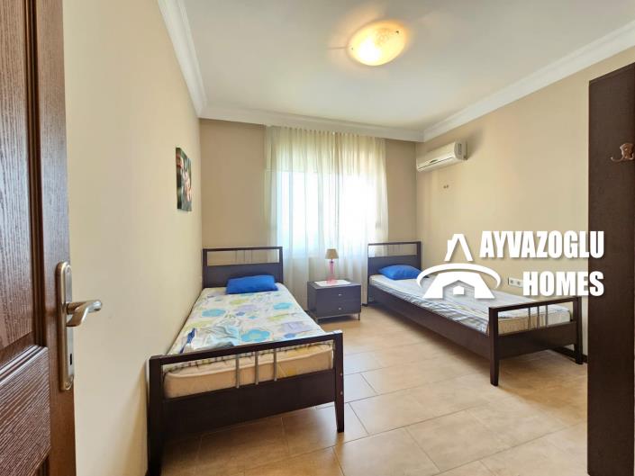 Image No.20-2 Bed Apartment for sale