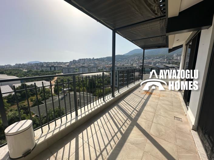 Image No.13-4 Bed Apartment for sale