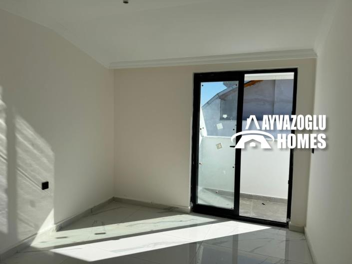 Image No.25-2 Bed Apartment for sale