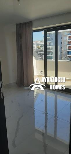 Image No.20-3 Bed Apartment for sale