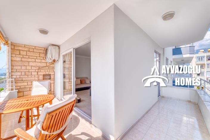 Image No.24-3 Bed Apartment for sale