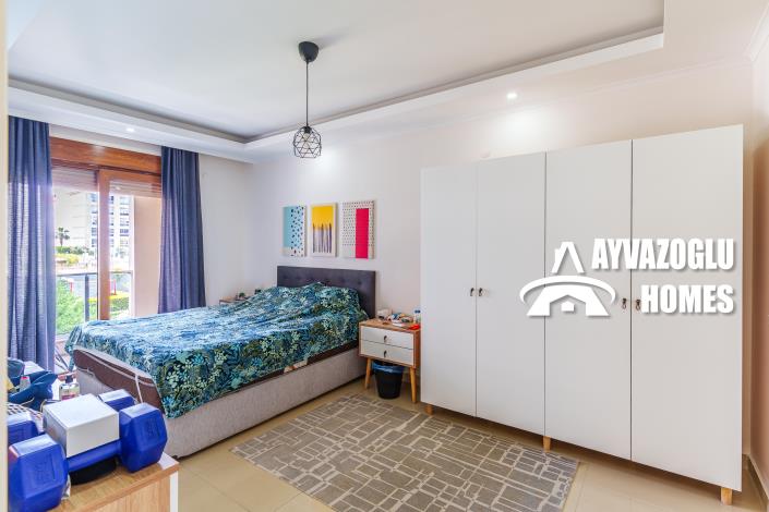 Image No.18-2 Bed Apartment for sale