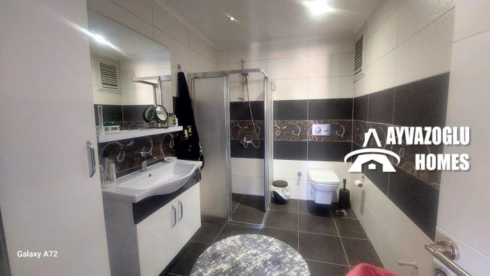 Image No.22-4 Bed Duplex for sale