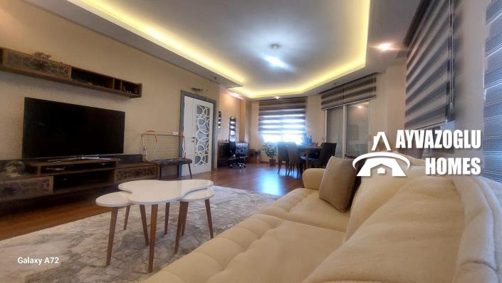 Image No.35-4 Bed Duplex for sale