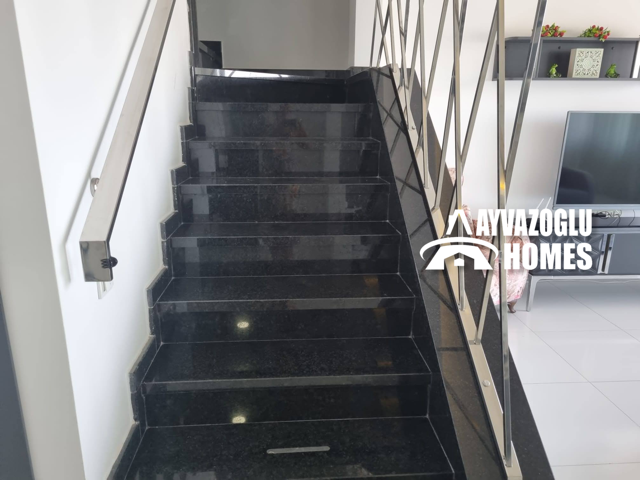 Image No.37-2 Bed Duplex for sale