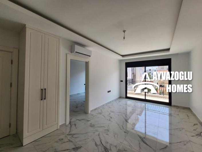 Image No.12-1 Bed Apartment for sale