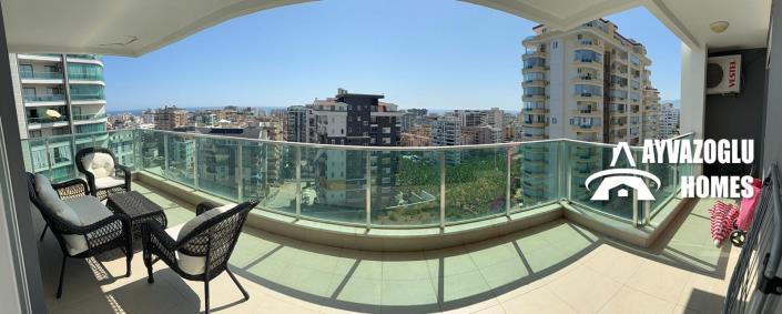 Image No.18-3 Bed Apartment for sale