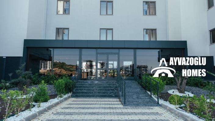 Image No.12-3 Bed Apartment for sale