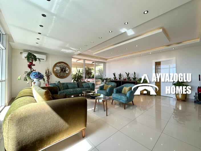 Image No.8-3 Bed Penthouse for sale