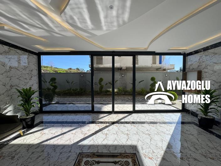 Image No.13-2 Bed Apartment for sale