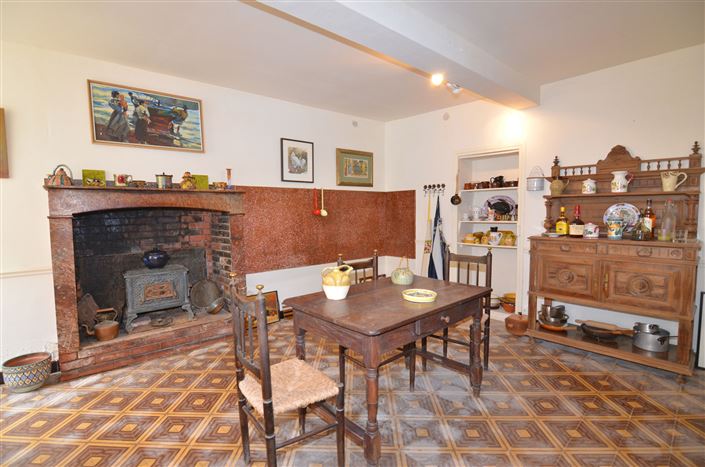 Image No.3-6 Bed House for sale