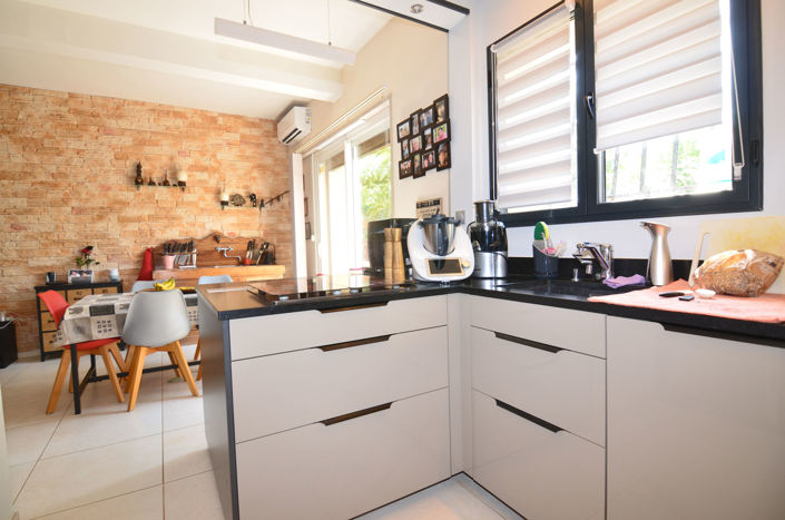 Image No.8-Maison de 4 chambres à vendre à France